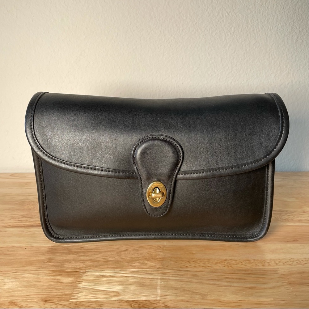 Vintage Coach Clutch in Black